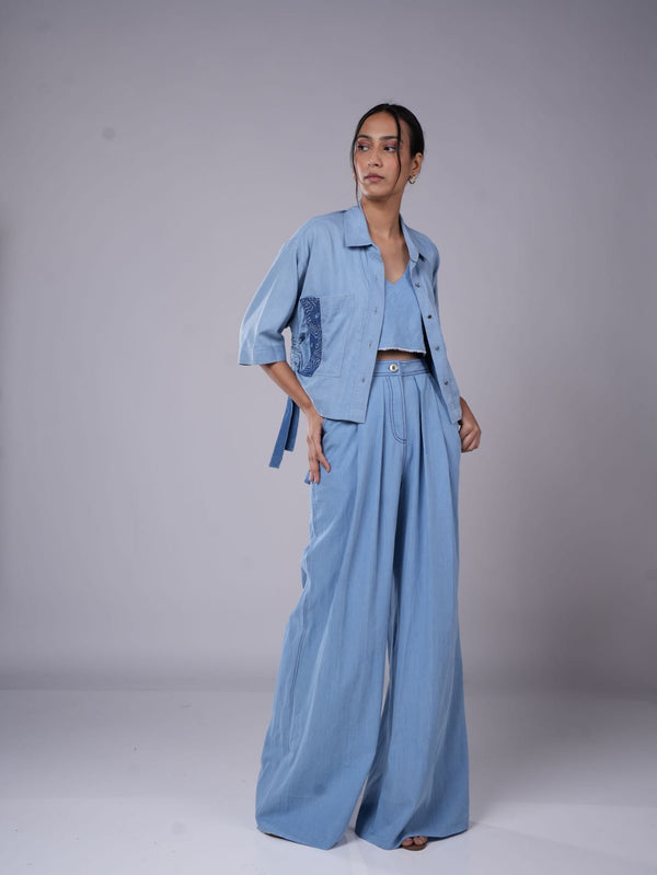 LIGHT BLUE BOX PLEAT PANT