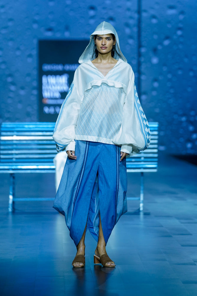 CHANDERI HOODIE WITH APPLIQUE