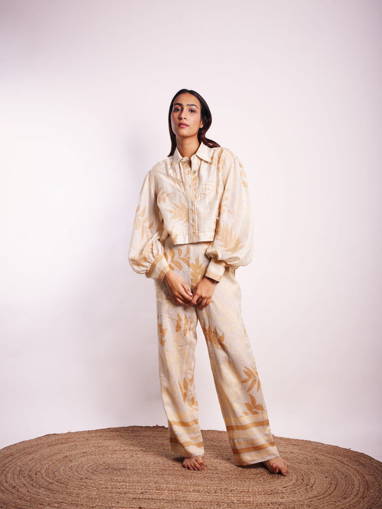 ICE TAN FOLIAGE ECO CROP SHIRTS