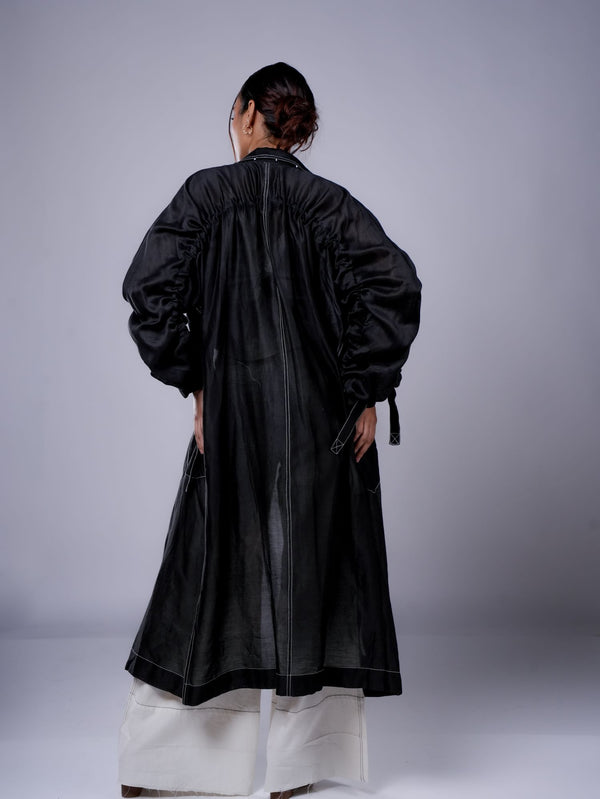 BLACK ROBE