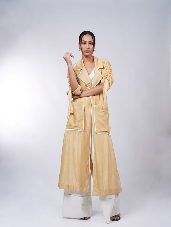 SUMMER TRENCH SAND COLOUR WITH IVORY TOP