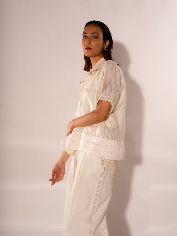 WHITE CROP INVERTED U SHIRT