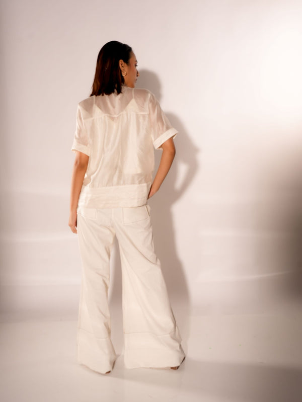 WHITE CROP INVERTED U SHIRT